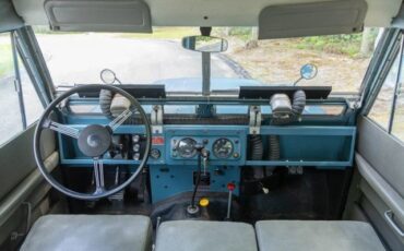 Land-Rover-Series-II-109-Station-Wagon-1963-Wagon-29