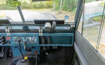 Land-Rover-Series-II-109-Station-Wagon-1963-Wagon-31