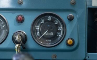 Land-Rover-Series-II-109-Station-Wagon-1963-Wagon-33