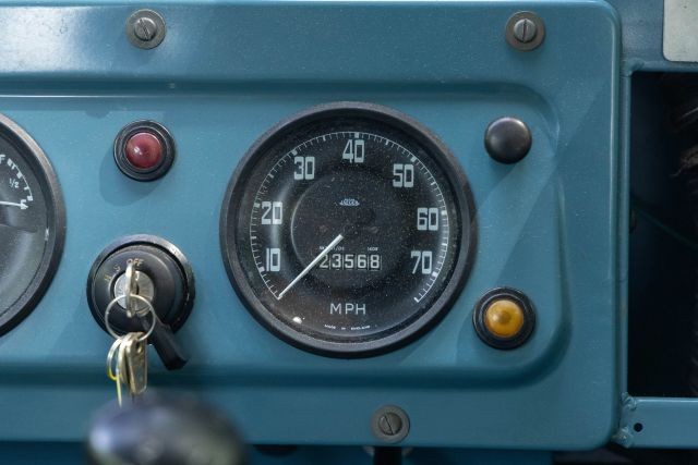 Land-Rover-Series-II-109-Station-Wagon-1963-Wagon-33