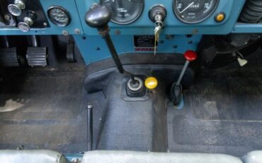 Land-Rover-Series-II-109-Station-Wagon-1963-Wagon-38