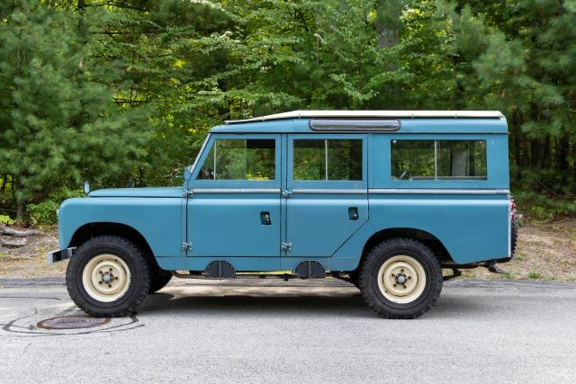 Land-Rover-Series-II-109-Station-Wagon-1963-Wagon-5