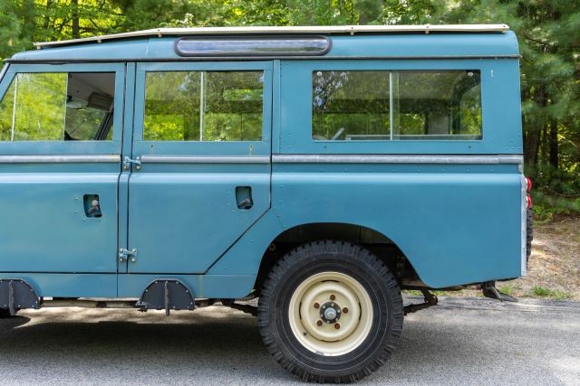 Land-Rover-Series-II-109-Station-Wagon-1963-Wagon-7