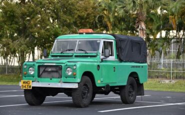 Land-Rover-Series-IIIa-1981-Pickup-1