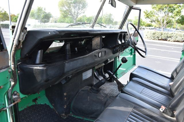 Land-Rover-Series-IIIa-1981-Pickup-14