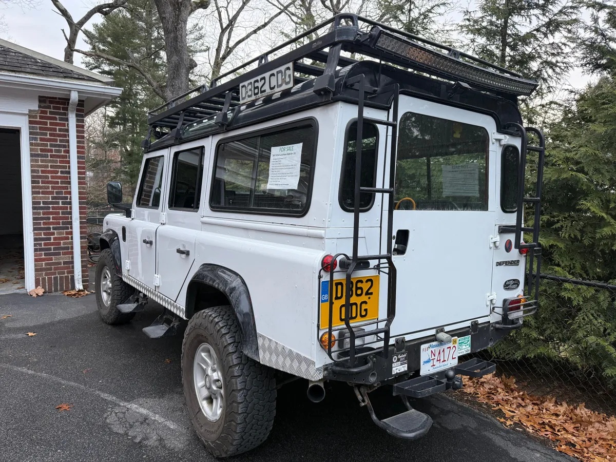 Land-rover-Defender-1987-White-Grey-5