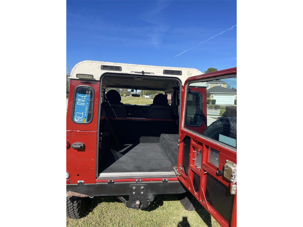 Land-rover-Defender-1989-Burgundy-BlackGray-1