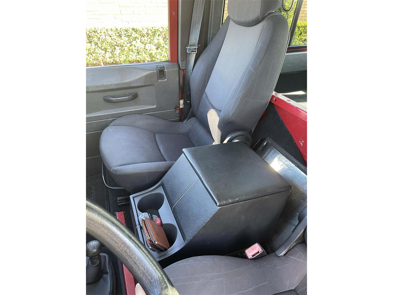 Land-rover-Defender-1989-Burgundy-BlackGray-27