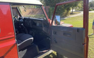 Land-rover-Defender-1989-Burgundy-BlackGray-28