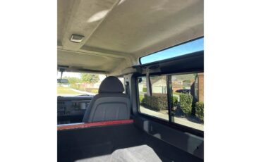 Land-rover-Defender-1989-Burgundy-BlackGray-3