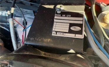 Land-rover-Defender-1989-Burgundy-BlackGray-5