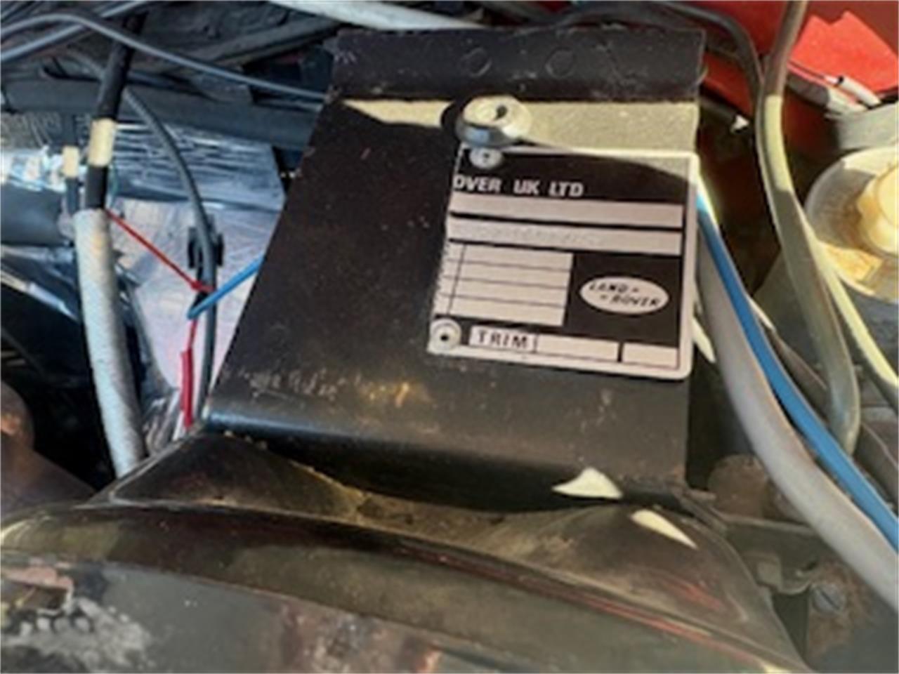 Land-rover-Defender-1989-Burgundy-BlackGray-5