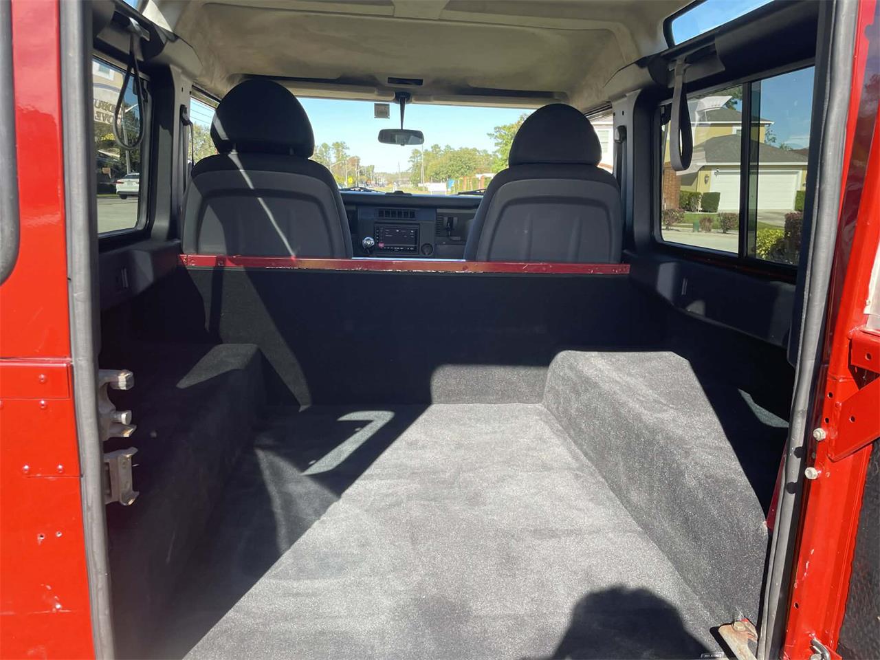 Land-rover-Defender-1989-Burgundy-BlackGray-6