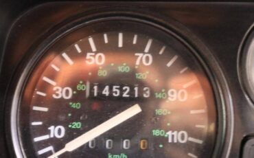 Land-rover-defender-110-1993-black-14