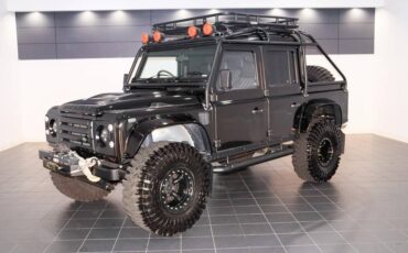 Land-rover-defender-110-1993-black-6