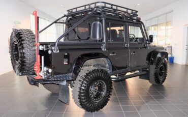 Land-rover-defender-110-1993-black-9