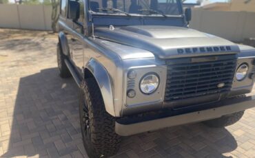 Land-rover-defender-110-1994-grey-2