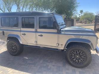 Land-rover-defender-110-1994-grey-4