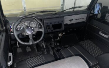 Land-rover-defender-110-1994-grey-6