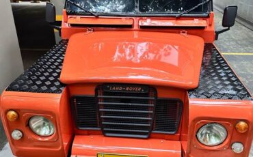 Land-rover-defender-1982-orange-6