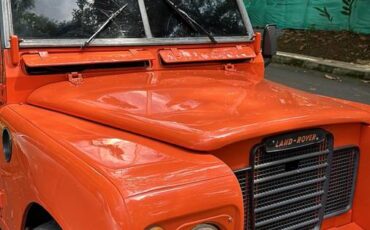 Land-rover-defender-1982-orange-9