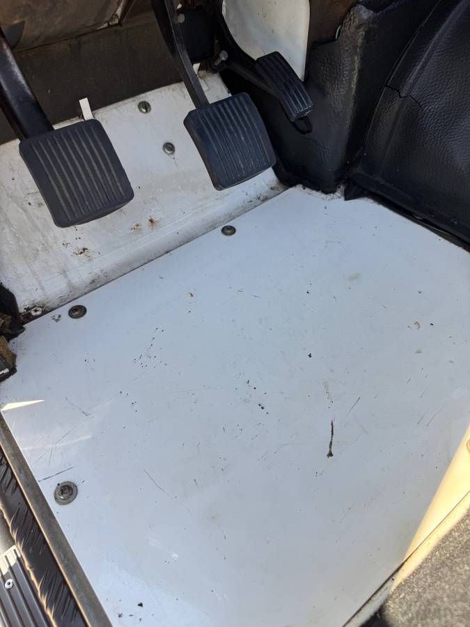 Land-rover-defender-90-nas-diesel-1994-white-13