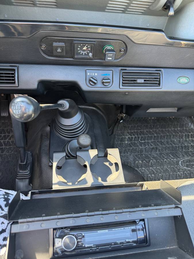 Land-rover-defender-90-nas-diesel-1994-white-15