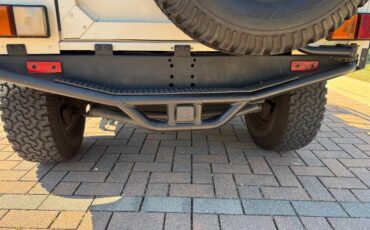 Land-rover-defender-90-nas-diesel-1994-white-8