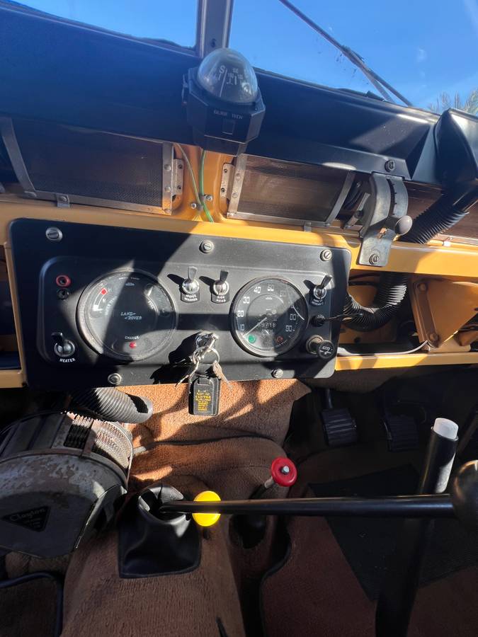 Land-rover-diesel-1963-yellow-11