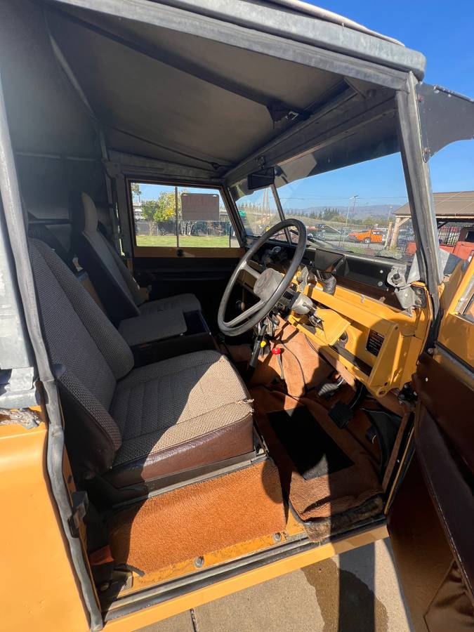 Land-rover-diesel-1963-yellow-6