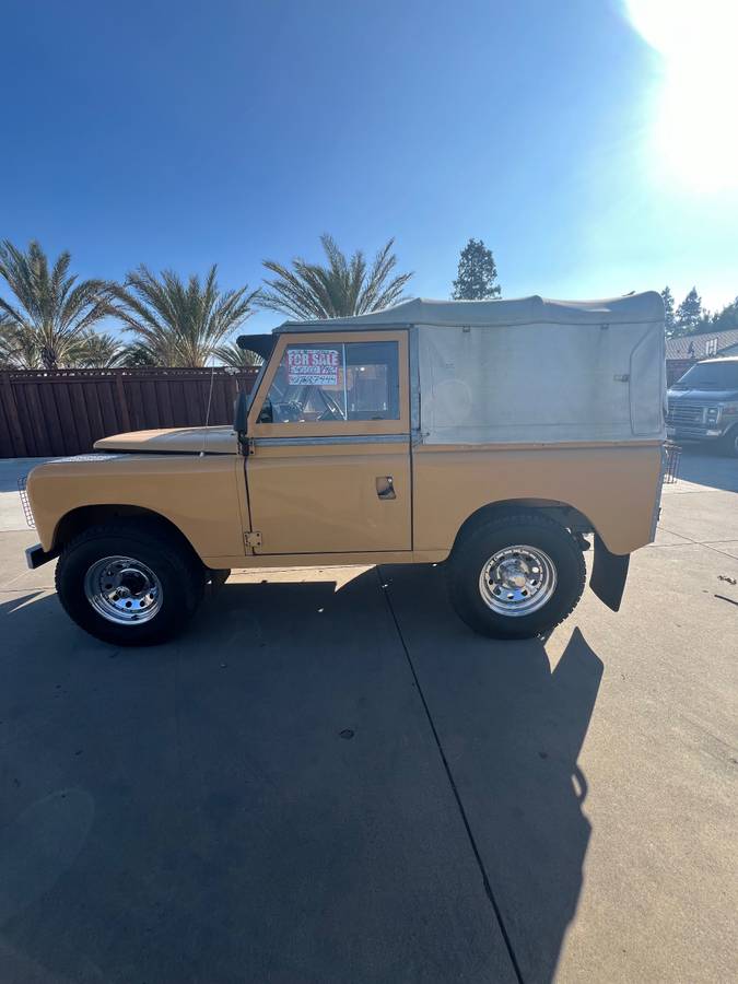 Land-rover-diesel-1963-yellow