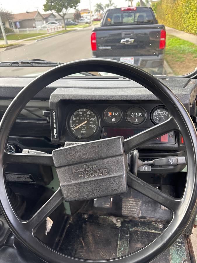 Land-rover-diesel-1984-green-1