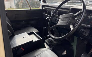 Land-rover-diesel-1984-green