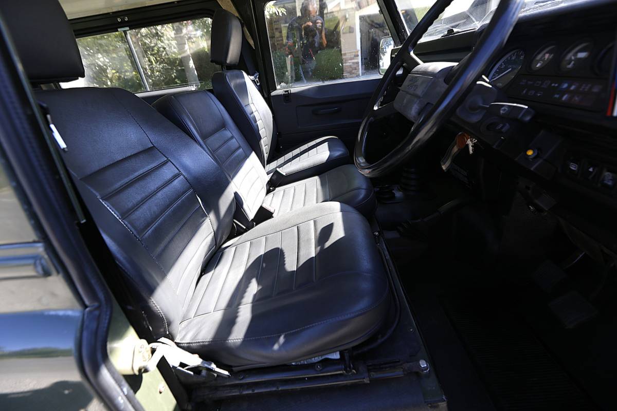 Land-rover-diesel-1989-green-8
