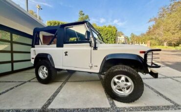 Land-rover-nas-90-1995-white-6