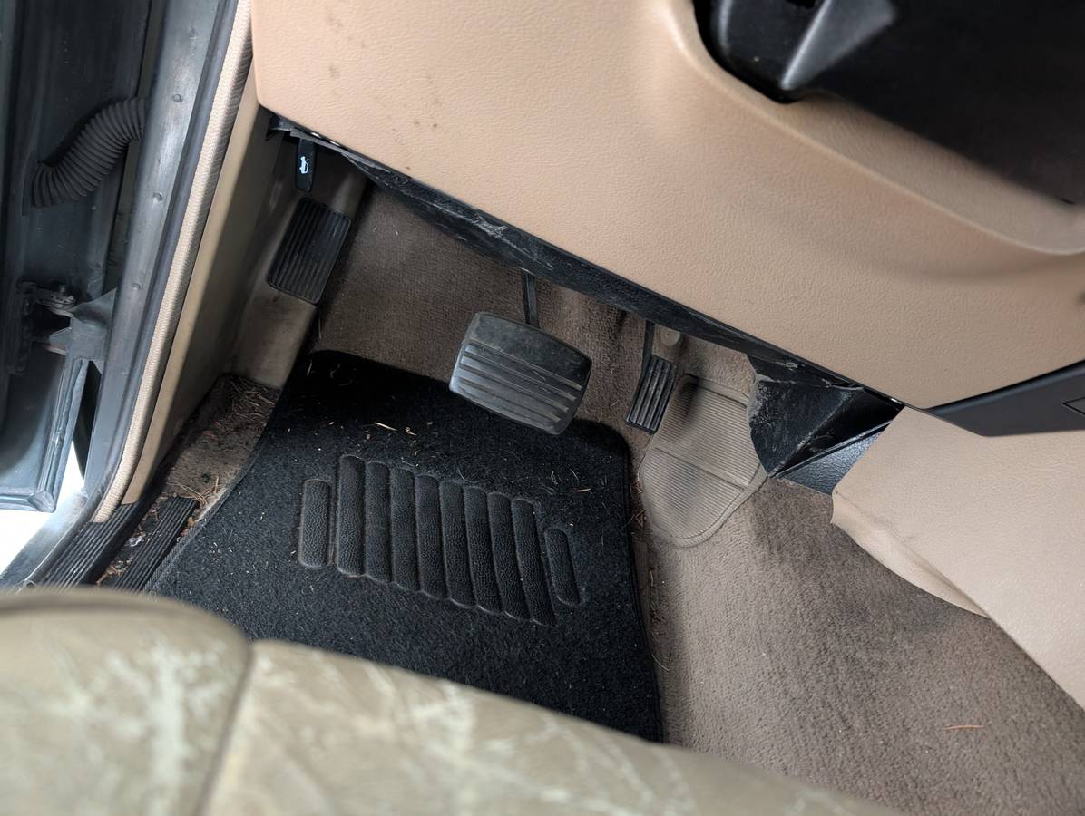 Land-rover-range-rover-classic-swb-1995-green-2