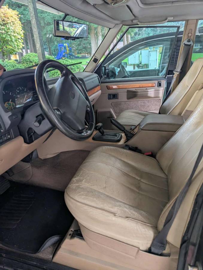 Land-rover-range-rover-classic-swb-1995-green-9