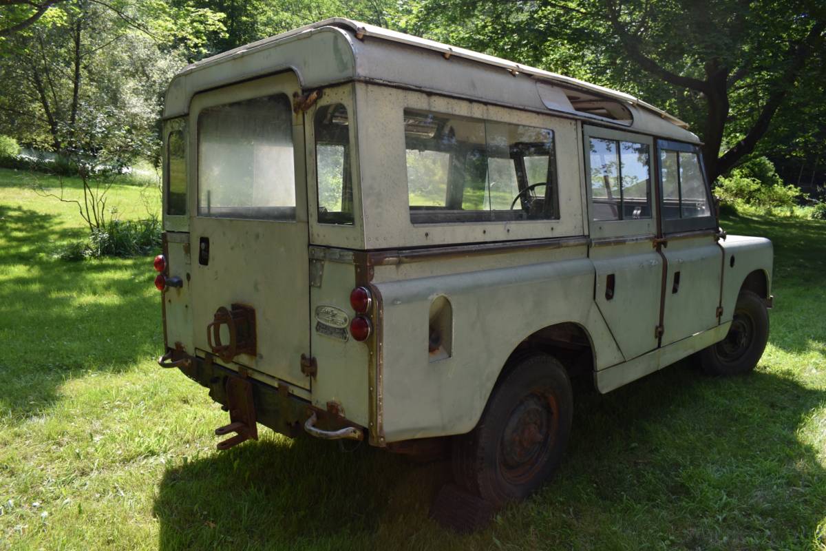 Land-rover-series-2a-diesel-1965-green-11