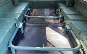 Land-rover-series-3-1975-2