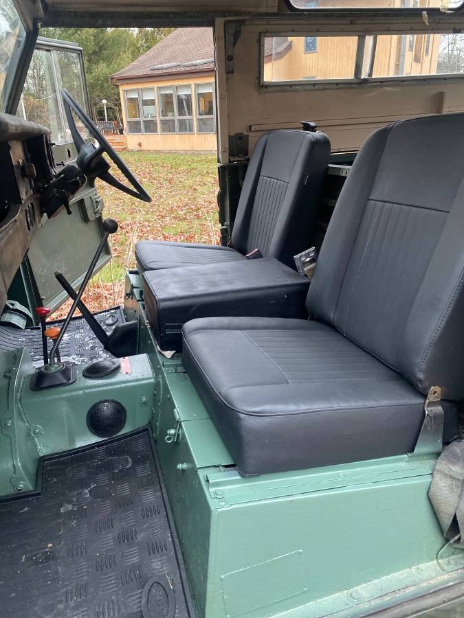 Land-rover-series-3-1975-8
