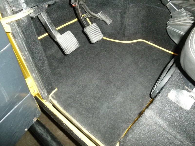 Landrover-defender-1993-yellow-14