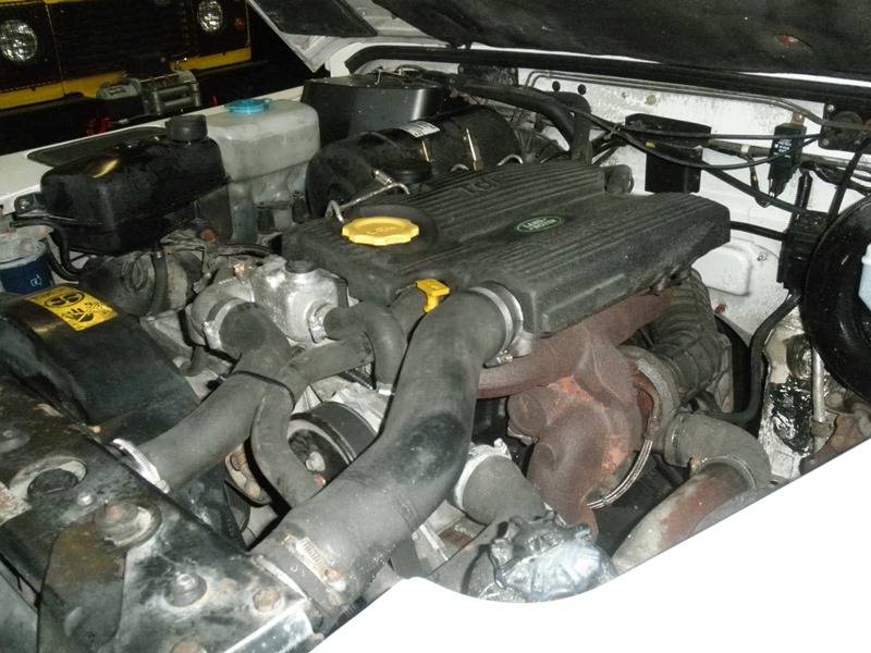 Landrover-defender-diesel-1995-white-12