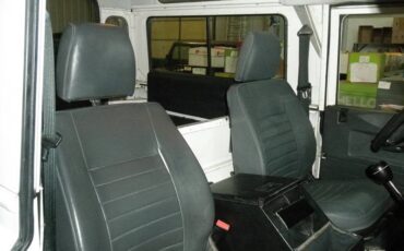 Landrover-defender-diesel-1995-white-9