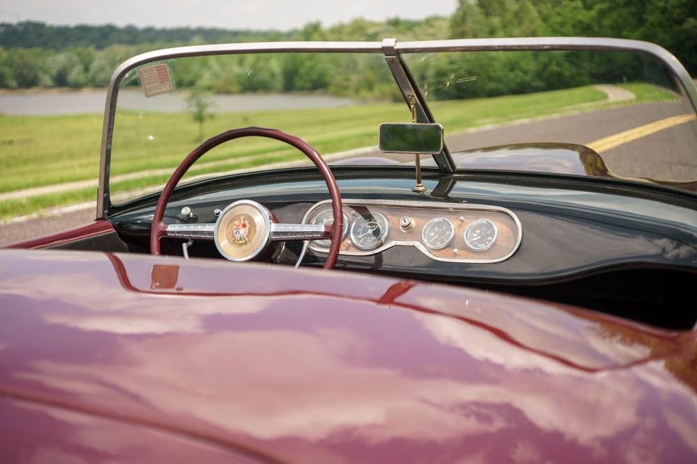 Le-Gene-1955-Roadster-10