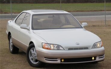 Lexus-ES-350-1993