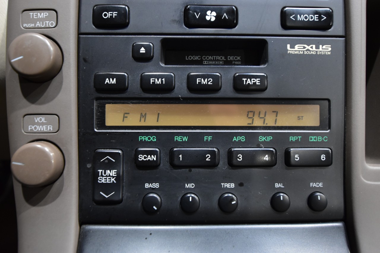 Lexus-SC-1992-Coupe-25