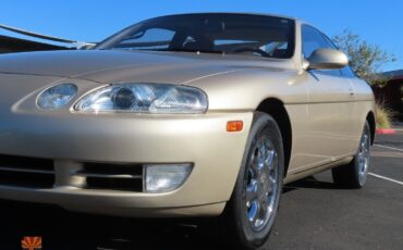 Lexus-SC-1992-Coupe-25