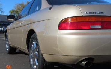 Lexus-SC-1992-Coupe-26