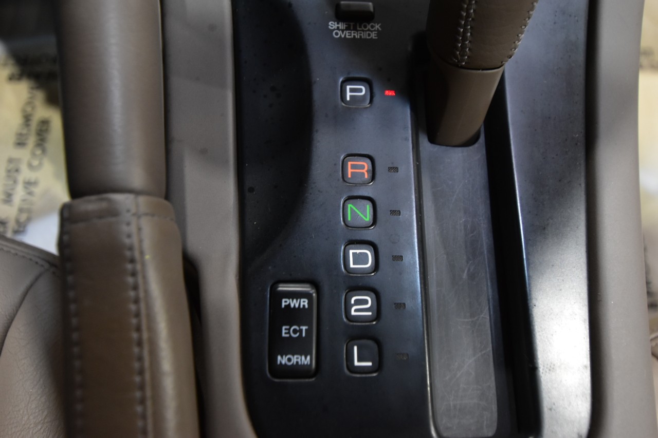 Lexus-SC-1992-Coupe-27