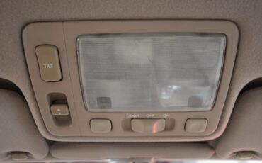 Lexus-SC-1992-Coupe-30